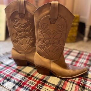 Tan Western Leather Boots